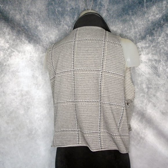 ONE SIZE to Plus Size upcycled Crop Top Halter Look OOAK, ANTI FASHION - Picture 7 of 14